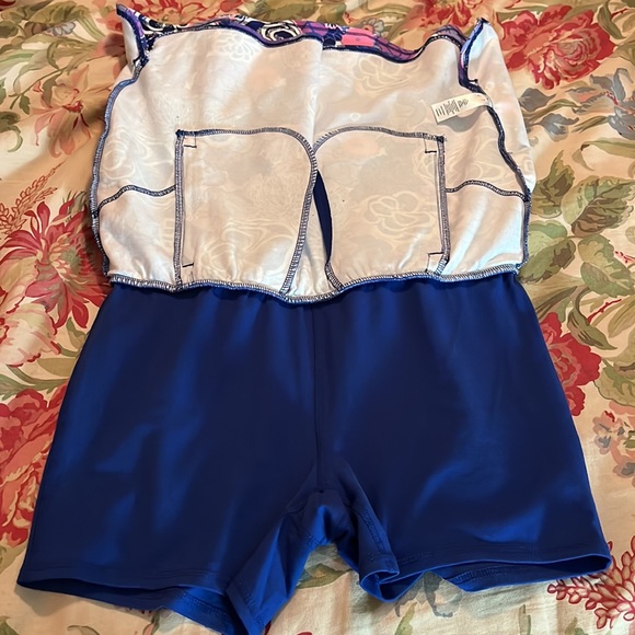 TALBOTS Size Medium Colorful Groovy Floral Fun Print Tennis Golf Squash $69 NEW - Picture 6 of 15